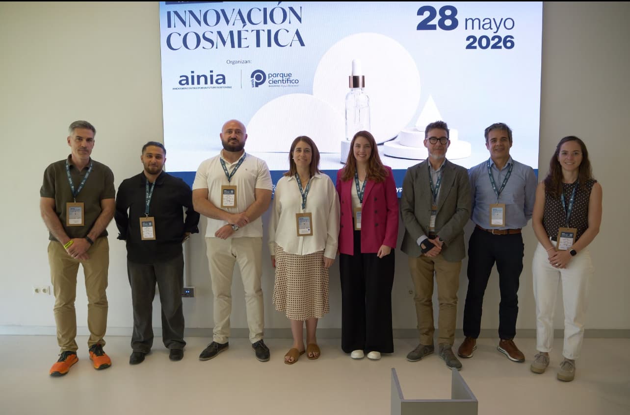 Presentación BYRAZ — finalistas cosmética innovadora 2026